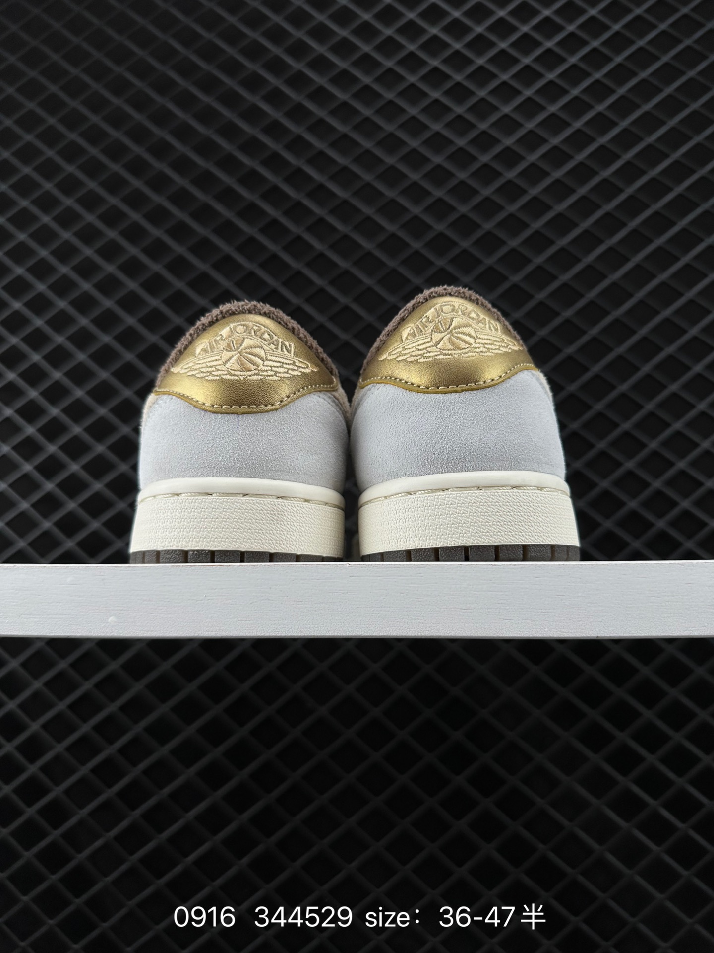 Air Jordan 1 Low AJ1